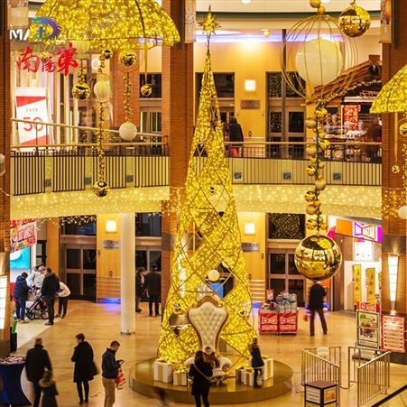 2023新款圣诞树摆件 大型圣诞节装饰品 商场户外发光酒店节日布置