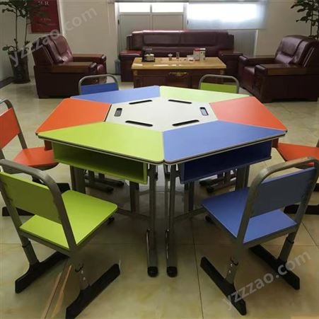 学生阅览室拼接桌 心理辅导教室组合桌 梯形 钢架扇形桌
