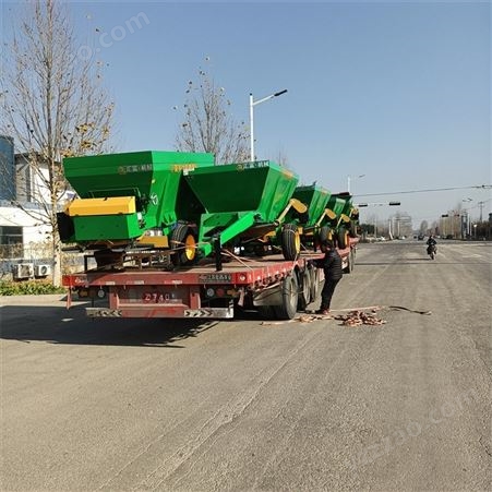 生产加工撒粪车 定制单侧顺肥撒肥车 大中小型撒肥机械齐全