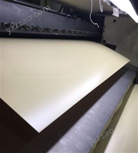 厂家订制 挤出  流延工艺  PVC塑胶片光面黑色白色硬片