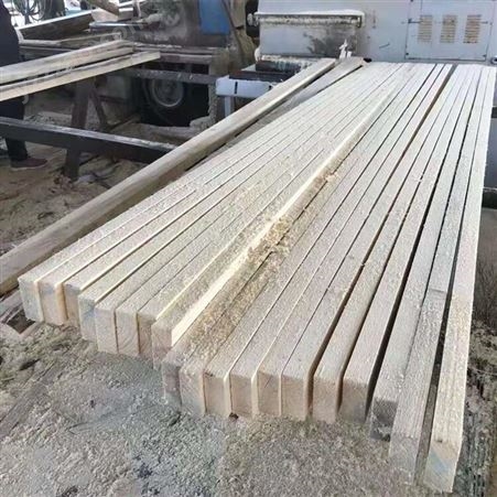 建亿建筑白松木方 支模用工程木方 多规格现货 工地松木建筑木方