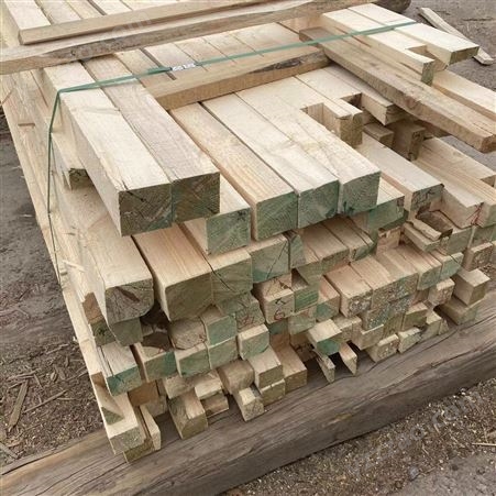 良美建材 杉木建筑口料木方 方木免熏蒸LVL 规格齐全 木材加工厂